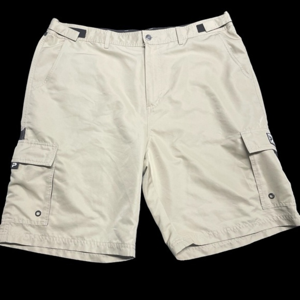 Pelagic Tan 40 Socorro High Rise Walk Shorts 10” Inseam in EUC Cargo Fishing